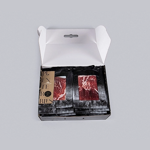 100% PROSCIUTTO IBERICO ALIMENTATO A GHIANDE 100% RAZZA IBERICA (TAGLIO A MACCHINA) 100% PROSCIUTTO IBERICO ALIMENTATO A GHIANDE 100% RAZZA IBERICA (TAGLIO A MACCHINA)