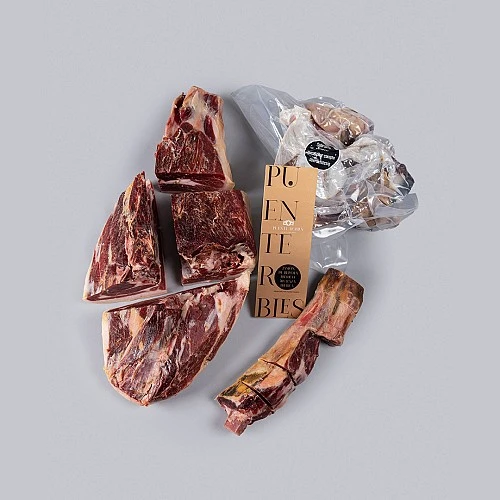 50% PROSCIUTTO IBERICO ALIMENTATO A GHIANDE DELLA RAZZA IBERICA (DISOSSATO) 50% PROSCIUTTO IBERICO ALIMENTATO A GHIANDE DELLA RAZZA IBERICA (DISOSSATO)