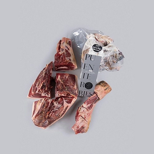 75% PROSCIUTTO IBERICO ALIMENTATO A GHIANDE DELLA RAZZA IBERICA (DISOSSATO) 75% PROSCIUTTO IBERICO ALIMENTATO A GHIANDE DELLA RAZZA IBERICA (DISOSSATO)