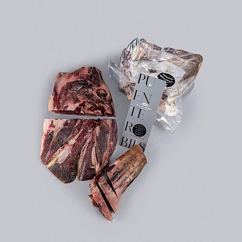 75% SPALLA IBERICA ALIMENTATA A GHIANDE (DISOSSATA) 75% SPALLA IBERICA ALIMENTATA A GHIANDE (DISOSSATA)