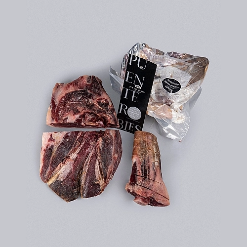 SPALLA DI CEBO DE CAMPO IBERICO 50% RAZZA IBERICA (DISOSSATA) SPALLA DI CEBO DE CAMPO IBERICO 50% RAZZA IBERICA (DISOSSATA)